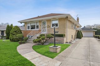 3029 Mayfair Avenue, Westchester, IL 60154