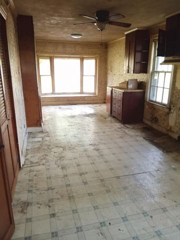 1404 Riverwood Dr, Nashville, TN 37216