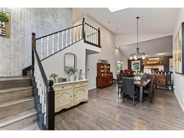 9480 Sw STALLION Ct, Beaverton, OR 97008