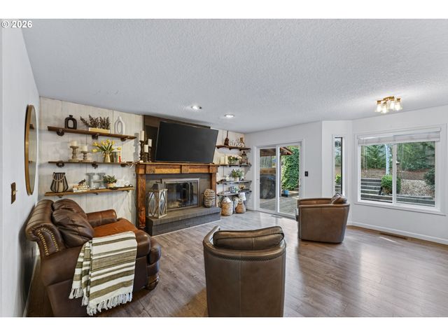 9480 Sw STALLION Ct, Beaverton, OR 97008