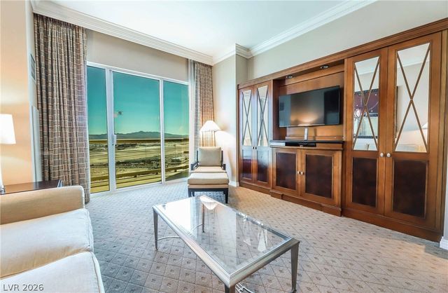 135 East Harmon Avenue 3520, Las Vegas, NV 89109