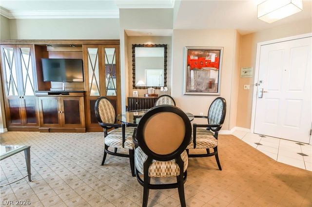 135 East Harmon Avenue 3520, Las Vegas, NV 89109