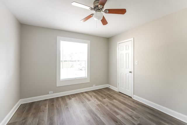 102 Barton Street, Crandall, TX 75114