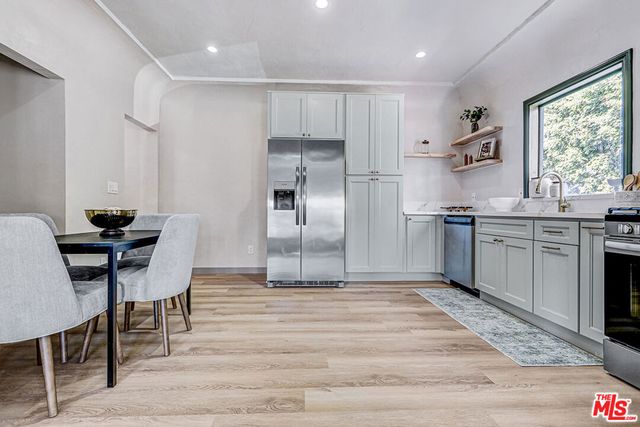 1803 S Sycamore Avenue, Los Angeles, CA 90019