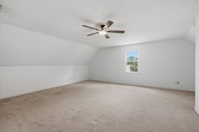 197 Sanders Dr, La Vergne, TN 37086