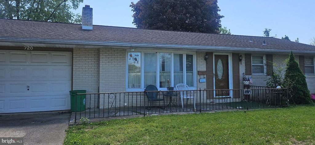 720 WOOD ST, York, PA 17404