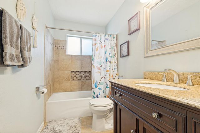 16131 White Star Drive, Houston, TX 77062