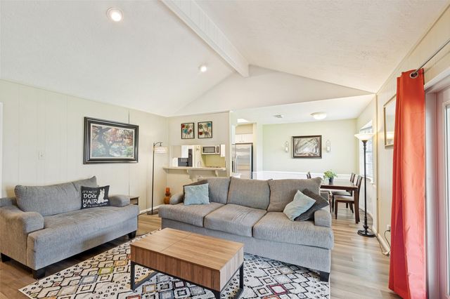 16131 White Star Drive, Houston, TX 77062