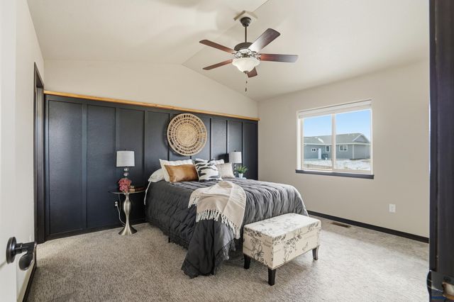 1203 KODIAK DRIVE, Box Elder, SD 57719