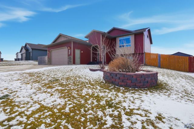 1203 KODIAK DRIVE, Box Elder, SD 57719