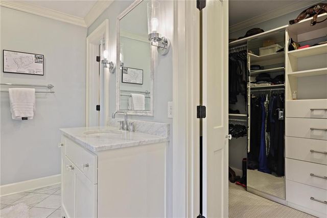 12 Camden NE Road, Atlanta, GA 30309