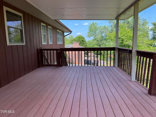 737 Foothills Road, Kingsport, TN 37663