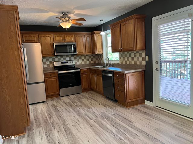 737 Foothills Road, Kingsport, TN 37663