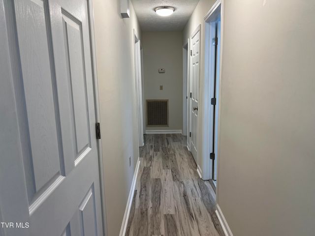 737 Foothills Road, Kingsport, TN 37663