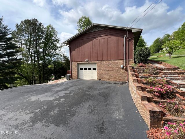 737 Foothills Road, Kingsport, TN 37663