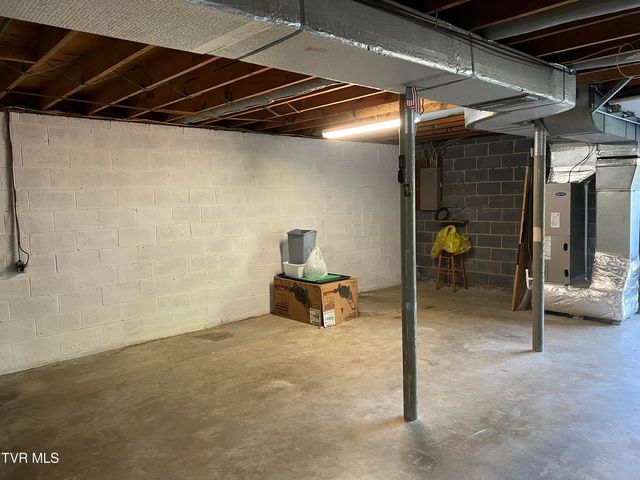 737 Foothills Road, Kingsport, TN 37663