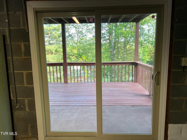 737 Foothills Road, Kingsport, TN 37663