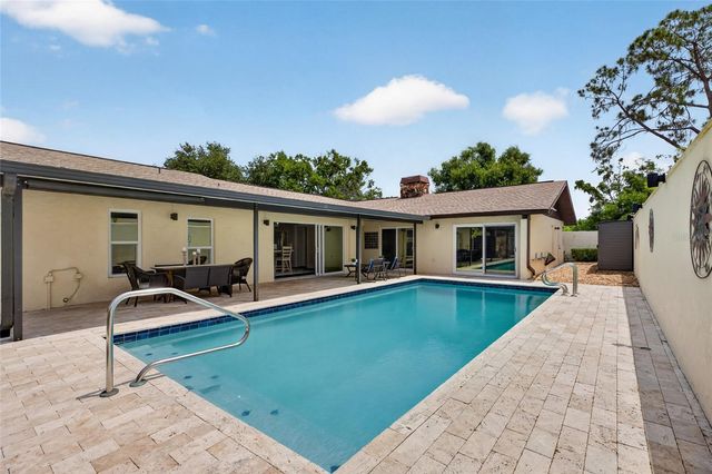 13522 AVISTA DRIVE, Tampa, FL 33624