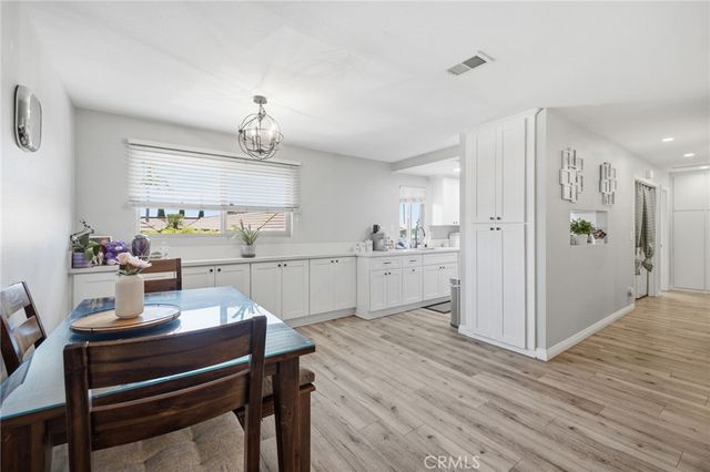 901 N Citrus, La Habra, CA 90631
