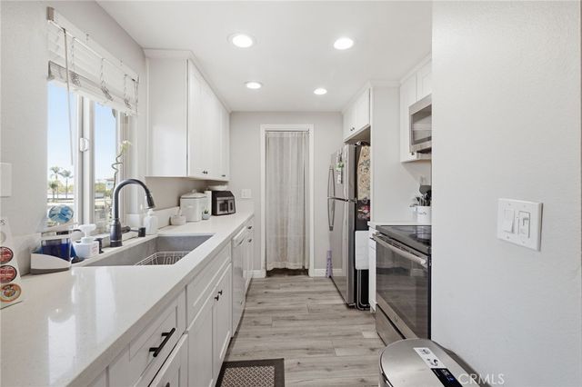 901 N Citrus, La Habra, CA 90631