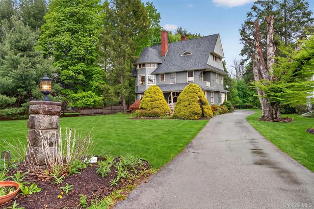 26 Maple Avenue, Warwick, NY 10990