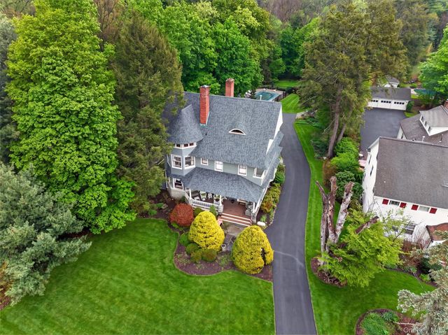 26 Maple Avenue, Warwick, NY 10990