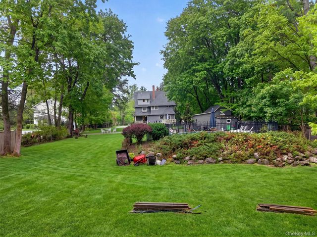 26 Maple Avenue, Warwick, NY 10990