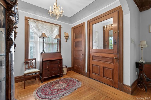 26 Maple Avenue, Warwick, NY 10990