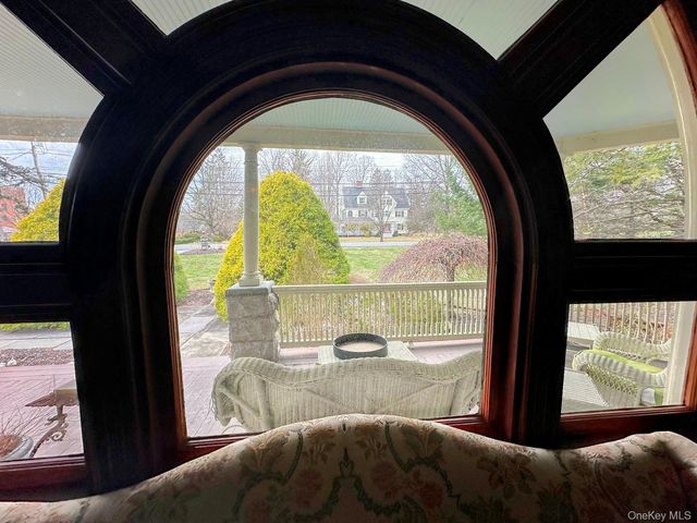 26 Maple Avenue, Warwick, NY 10990