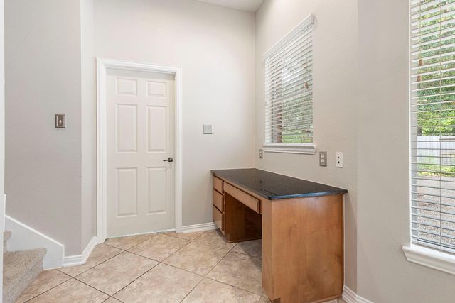 6 Hithervale Court, The Woodlands, TX 77382