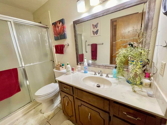 6 Weatherwood Lane, Maumelle, AR 72113