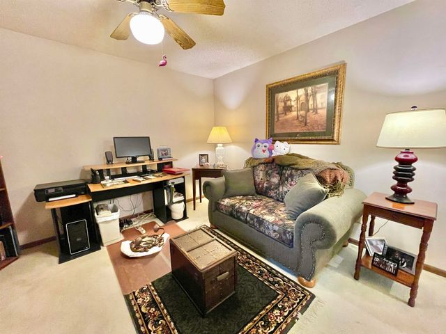 6 Weatherwood Lane, Maumelle, AR 72113