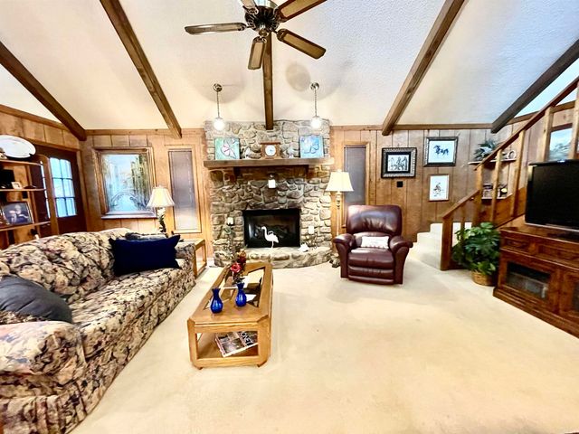 6 Weatherwood Lane, Maumelle, AR 72113