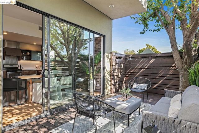 1406 San Pablo Ave A, Berkeley, CA 94702