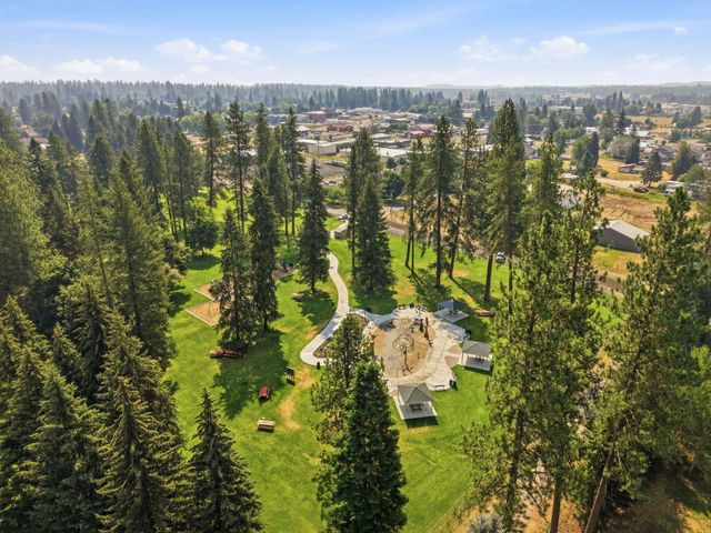 618 Duffer Loop, Deer Park, WA 99006