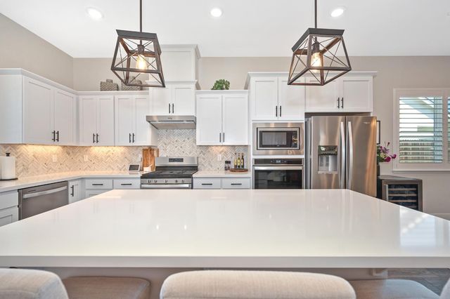 4057 Scotch Pine Dr, Roseville, CA 95747