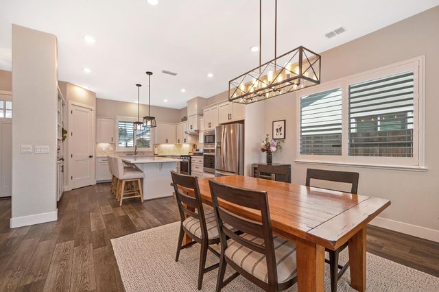 4057 Scotch Pine Dr, Roseville, CA 95747