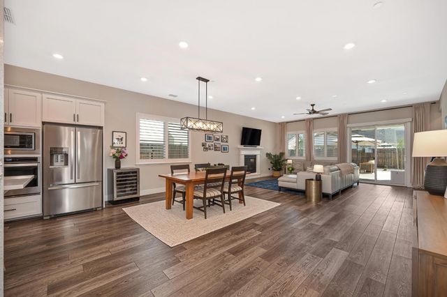 4057 Scotch Pine Dr, Roseville, CA 95747