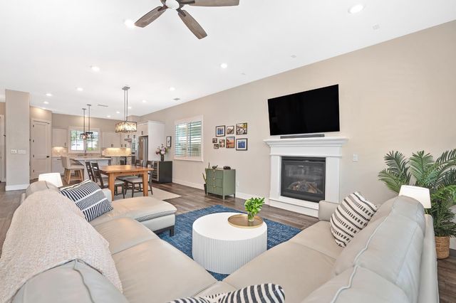 4057 Scotch Pine Dr, Roseville, CA 95747