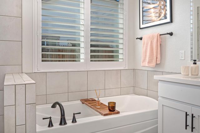 4057 Scotch Pine Dr, Roseville, CA 95747