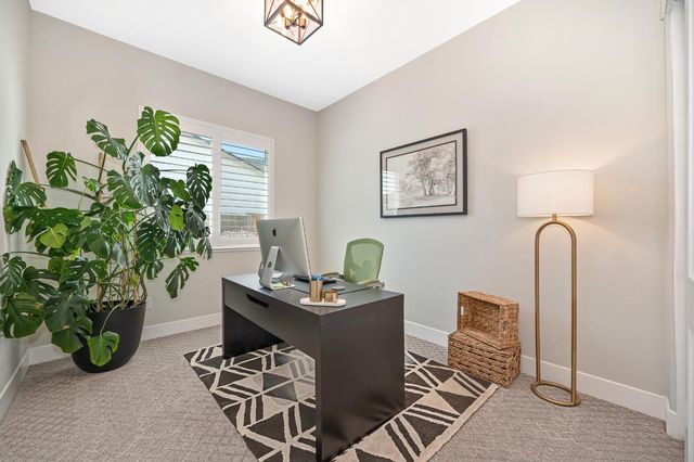 4057 Scotch Pine Dr, Roseville, CA 95747