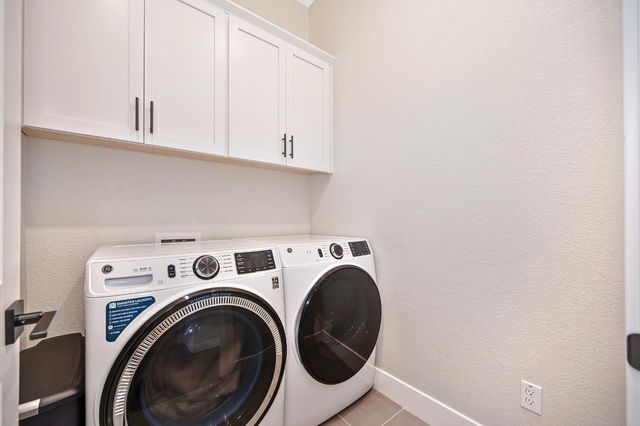 4057 Scotch Pine Dr, Roseville, CA 95747