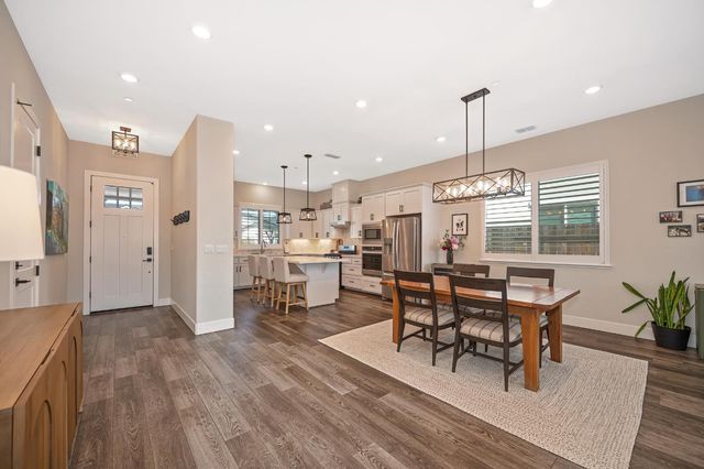 4057 Scotch Pine Dr, Roseville, CA 95747