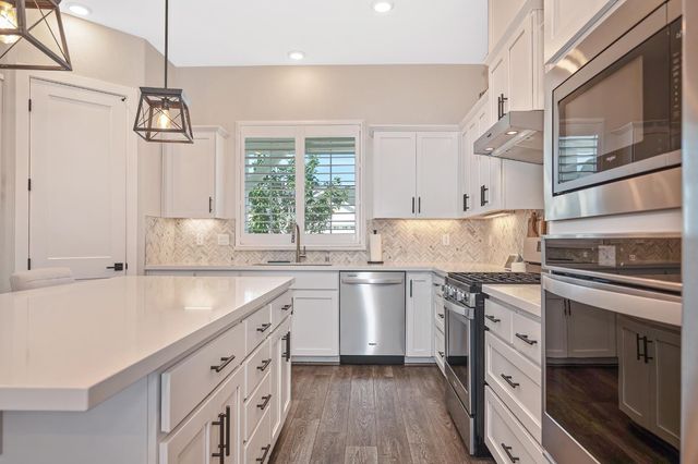 4057 Scotch Pine Dr, Roseville, CA 95747