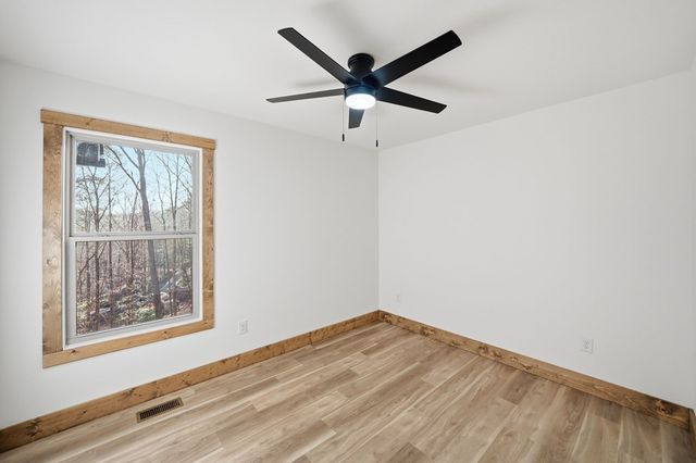 1883 Newport Drive, Ellijay, GA 30540