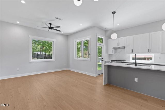 543 Bragg Street, Raleigh, NC 27610