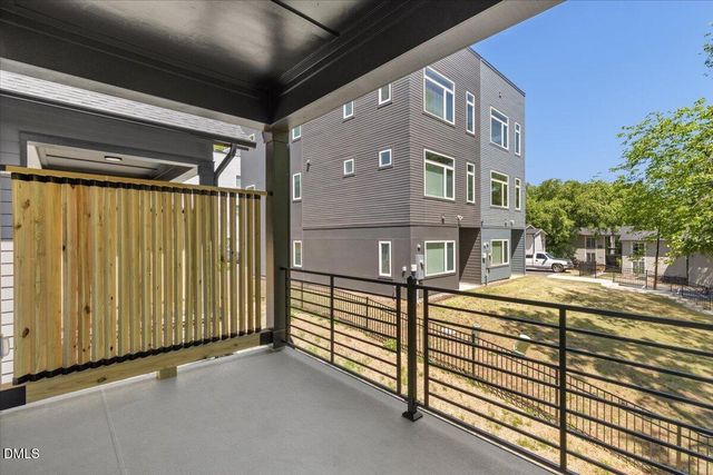 543 Bragg Street, Raleigh, NC 27610