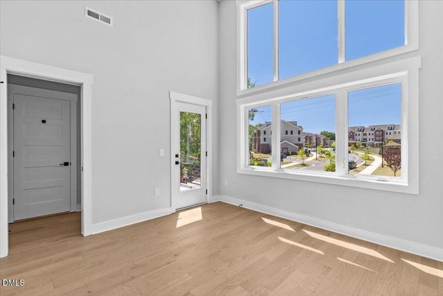 543 Bragg Street, Raleigh, NC 27610