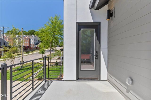 543 Bragg Street, Raleigh, NC 27610
