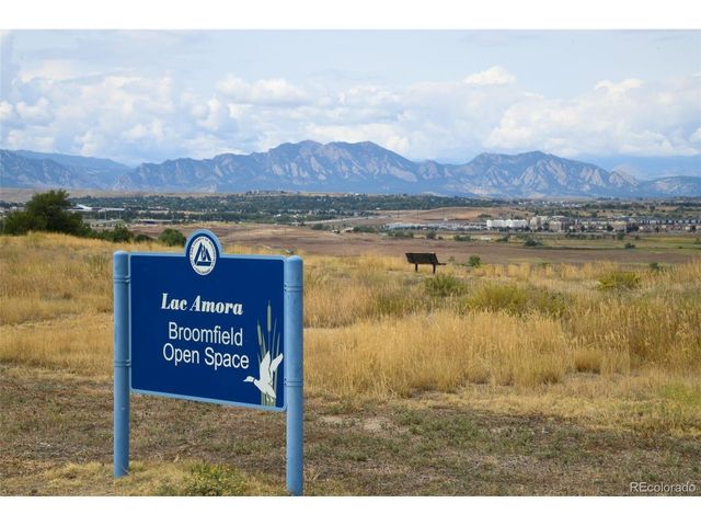 1137 Maple Cir, Broomfield, CO 80020